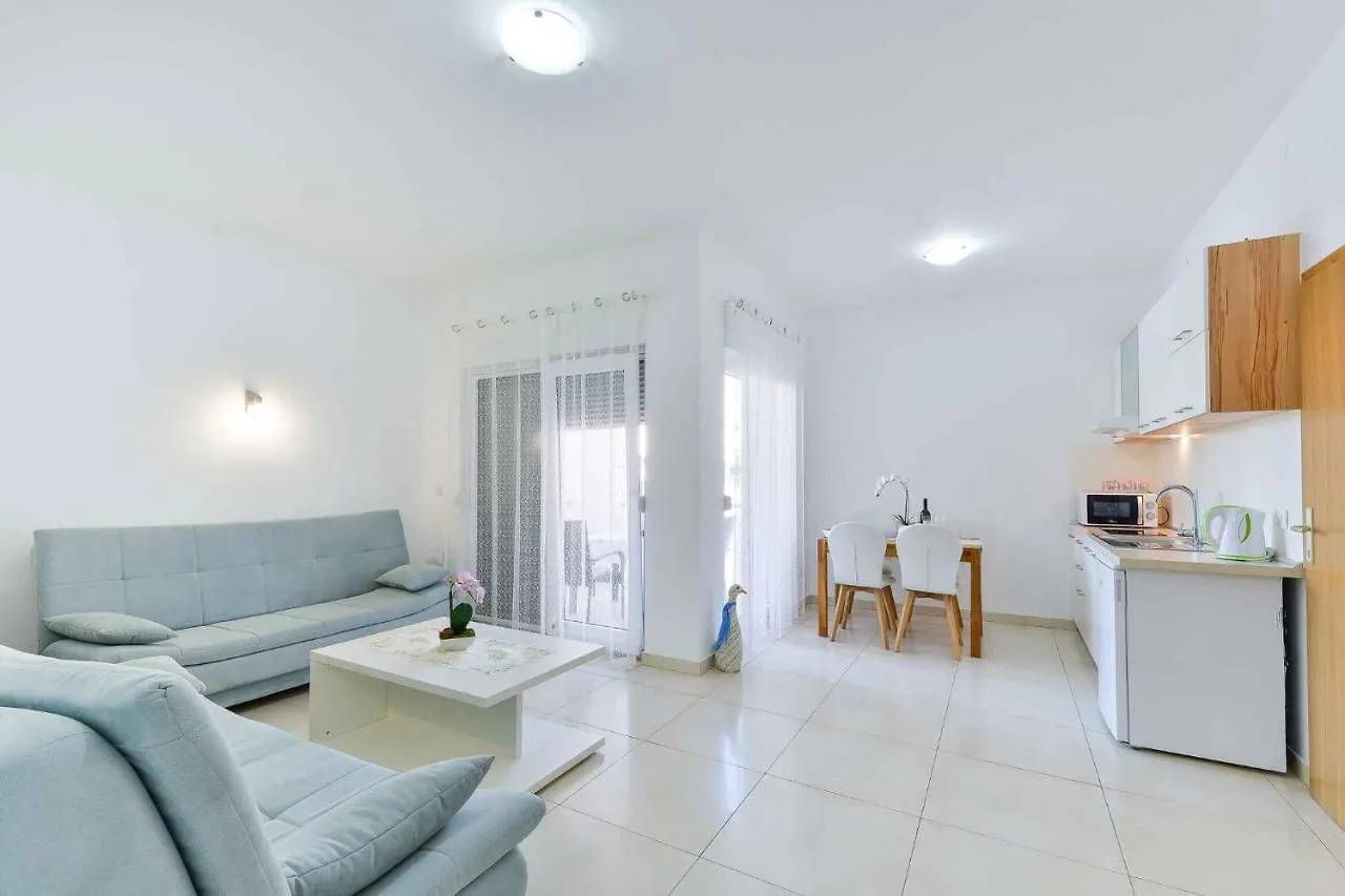 Apartments In Vir/Insel Vir 34946