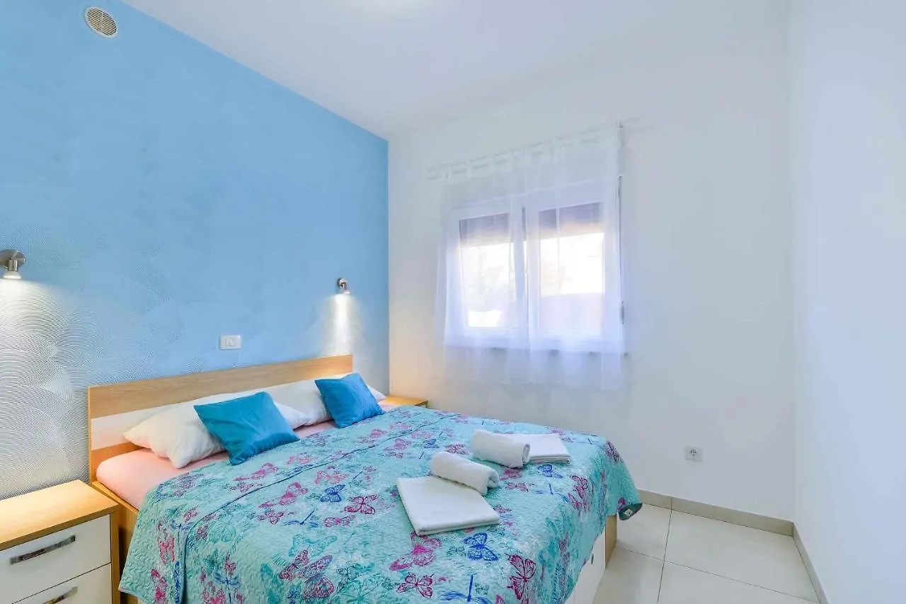 Apartments In Vir/Insel Vir 34946
